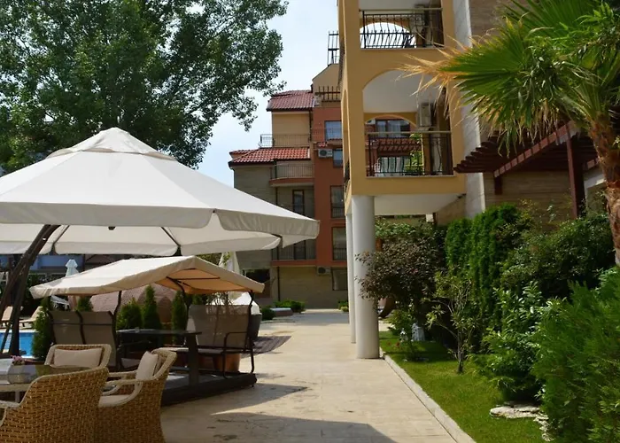 Bratanov Harmony 3 Jungle Lejlighed