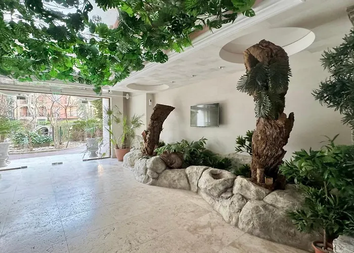 Bratanov Harmony 3 Jungle Lejlighed